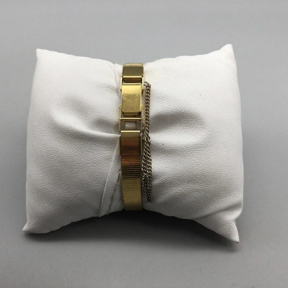 Pulsar Womens Watch 16mm Oval Gold Tone Bracelet Dress V232-5960 New Battery 6